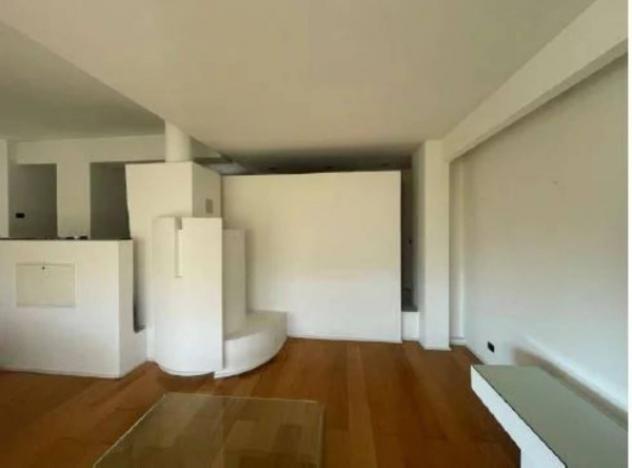 Immobile in asta di 500 m² con più di 5 locali e box auto in vendita a Belluno - Foto 11
