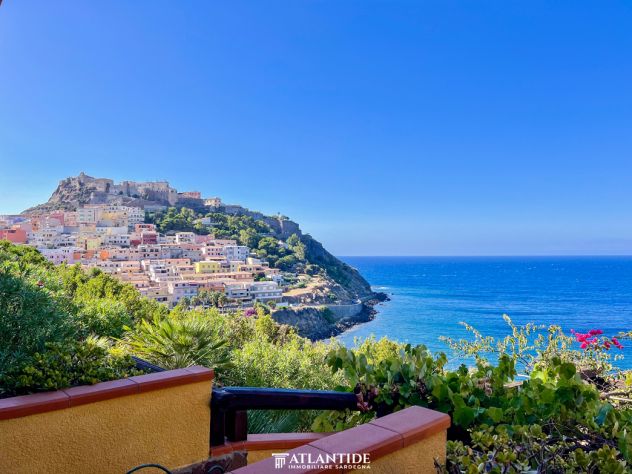 ESCLUSIVO TRILOCALE CON VERANDA VISTA MARE A CASTELSARDO