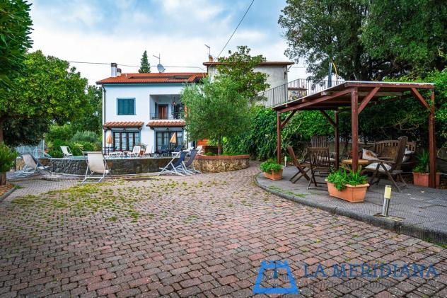 Villa in vendita a Lamporecchio 280 mq Rif: 1286055 - Foto 2