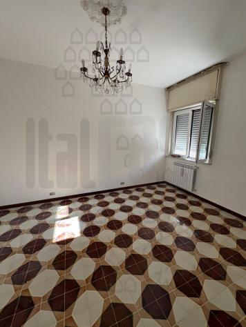 APPARTAMENTO di 3 vani e di 90 mq (MESSINA) rif. 2VS17486 - Foto 5
