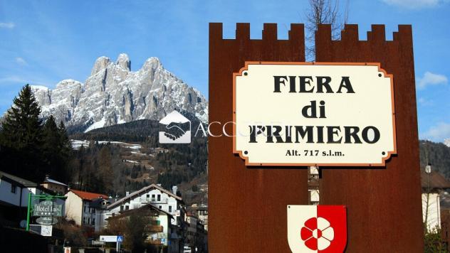 NEGOZIO di 3 vani e di 205 mq (PRIMIERO SAN MARTINO DI CASTROZZA) rif. DN364