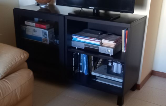 Mobili arredi corredi sopramobili
