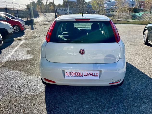 Fiat Punto 1.3 MJT 95 CV 5 p NAVI-2018 - Foto 5