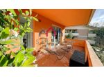 Villetta a schiera in vendita a Borgo a Mozzano 240 mq  Rif: 1375746