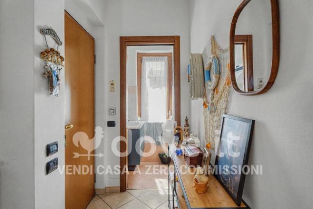 Villa di 200 m² con 5 locali in vendita a Locate Varesino - Foto 11
