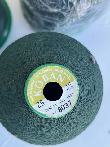 X60 COATS 25 filo cucito a macchina poliestere Verde – N.5 CONI - Foto 5