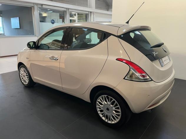Lancia Ypsilon Ypsilon 1.3 mjt Gold - Foto 6