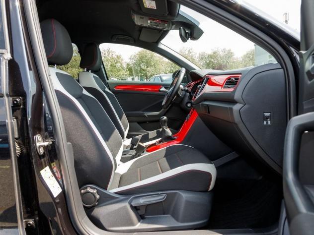 Volkswagen T-Roc 2.0 TDI SPORT LM18 NAVI LED BATTE PDC - Foto 4