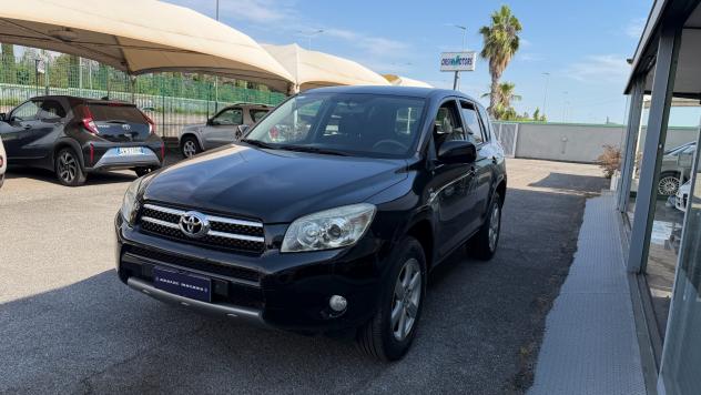 Toyota RAV 4 RAV4 2.2 D-4D 136 CV Luxury - Foto 2