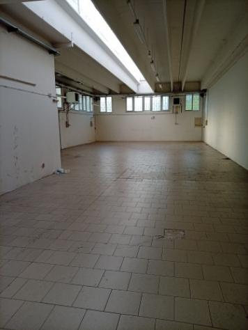 Immobile di 278 m² con 2 locali in affitto a Novi di Modena - Foto 3