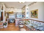 Villa di 300 m² con più di 5 locali e posto auto in vendita a Parma [rif. D &hellip;