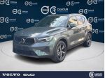 Volvo XC40 XC40 B3 automatico Core --- COLORE NUOVO --