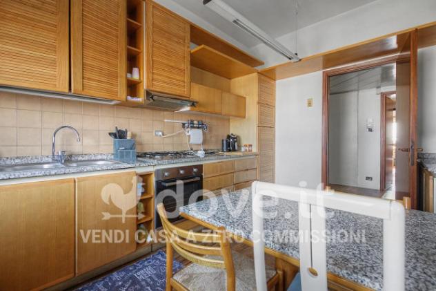 Appartamento di 112 m² con 3 locali e box auto in vendita a Parabiago - Foto 6