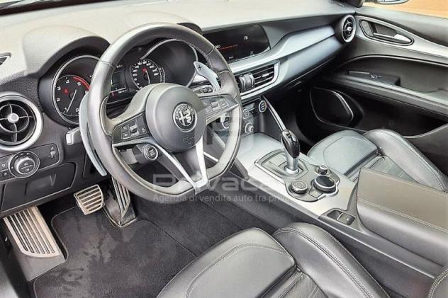 Alfa Romeo Stelvio Stelvio 2.2 Turbodiesel 210 CV AT8 Q4 Executive - Foto 9