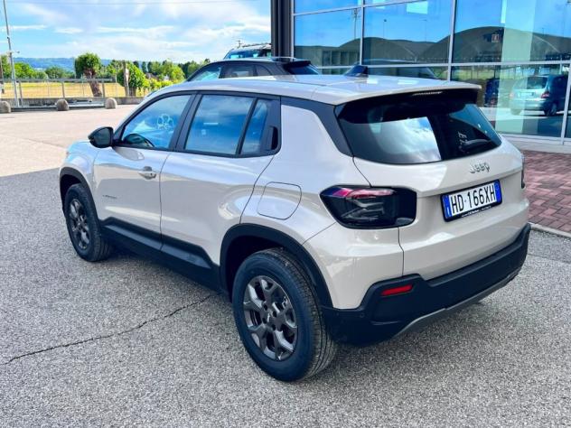 Jeep Avenger 1.2 Turbo 110 CV MHEV Longitude - Foto 4