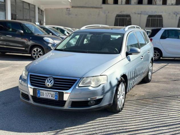 VOLKSWAGEN Passat 2.0 TDI 170CV DPF Var. DSG High. rif. 24198788 - Foto 3