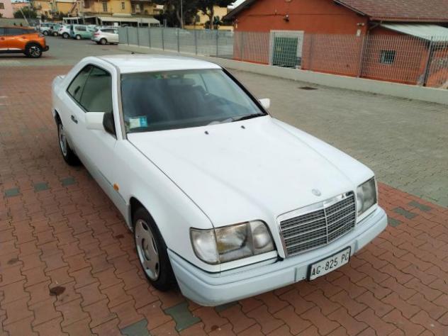 MERCEDES-BENZ 200 Coupe. "LEGGERE BENE LA DESCRIZIONE" rif. 14556573