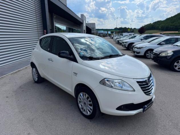 LANCIA Ypsilon 0.9 TwinAir 85 CV 5 porte Metano Ecochic Silver rif. 23873896 - Foto 3