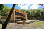 Ampia  villa con terreno a Perugia
