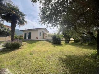 Porzione di casa in affitto a Seravezza