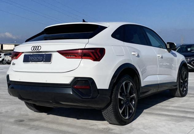 Audi Q3 SPB Business Plus 2.0 TDI 150CV S-Tronic 35 - Foto 4