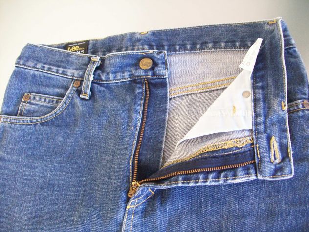 Gonna jeans Lee mis W31L34 colore blù classico