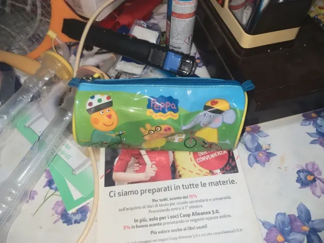 lotto 6 astucci e 1 borsetta gira brilla. 2 astucci peppa pig 2 astucci morbidi - Foto 2