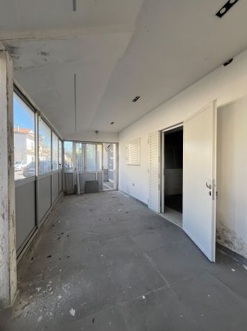 RIF. 560 LOCALE COCMMERCIALE IN AFFITTO CASTEL VOLTURNO - Foto 2