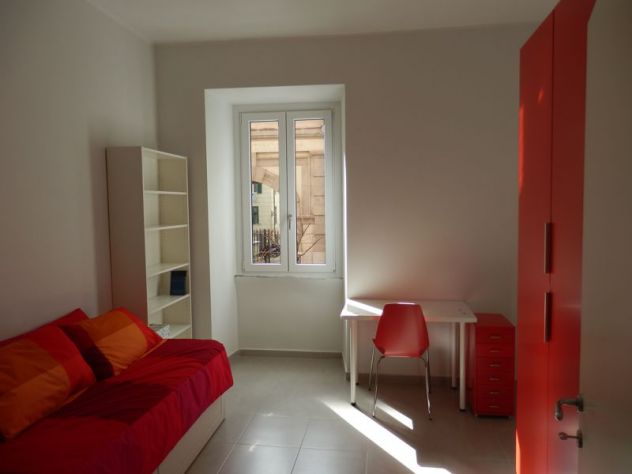 Privato affitta 2 POSTI LETTO IN STANZA DOPPIA - Foto 5