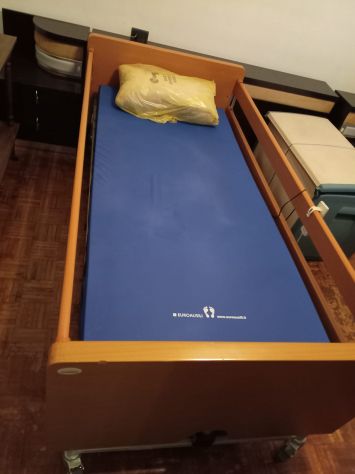 letto ortopedico motorizzato per disabilita' - Foto 2