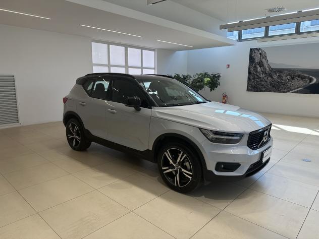 Volvo XC40 Recharge T5 Plug-in Hybrid Recharge R-Design - Foto 3