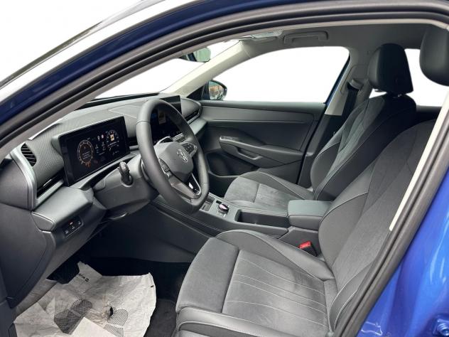 Volkswagen T-Roc TROC 1.5 eTSI 115 CV ACT Style DSG - Foto 6