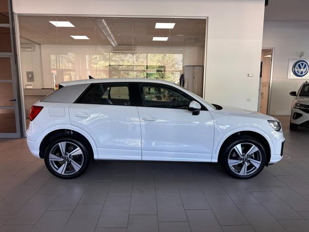 Audi Q2 30 TDI Business - Foto 2