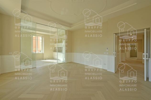 Alassio – Borgo Coscia, esclusivo appartamento di 162 mq a soli 20 metri dal mare - Foto 3