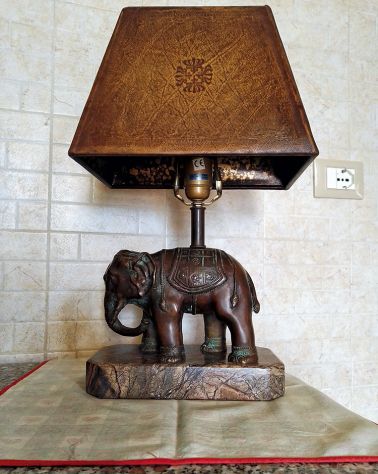 Lampada da tavolo