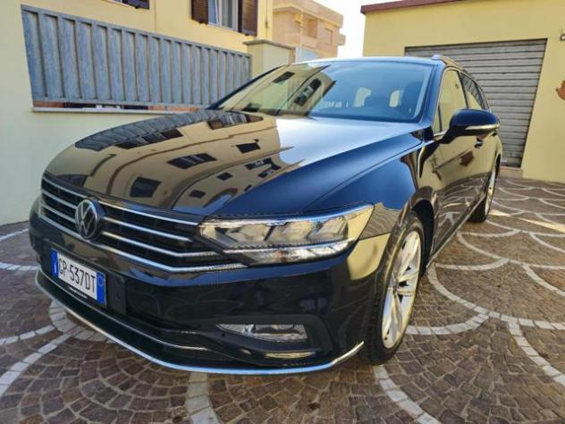 VOLKSWAGEN Passat Variant 1.5 TSI ACT DSG Business AUTOMATICA rif. 23837505 - Foto 2