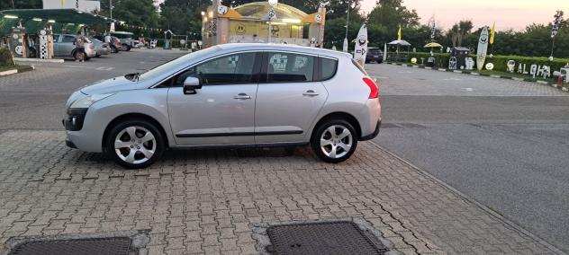 Peugeot 3008 1.6 HDi 112CV cambio robotizzato Tecno - Foto 7