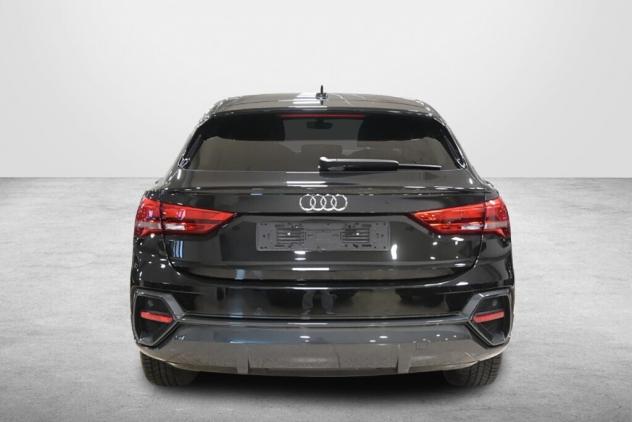 Audi Q3 35 TDI S tronic Business Advanced - Foto 9