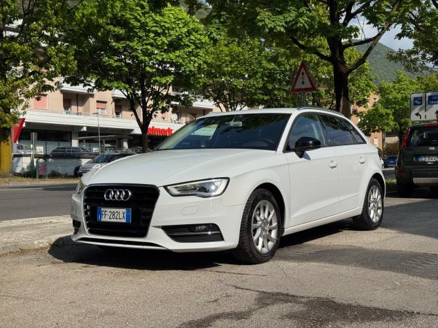 Audi A3 SPB 1.6 TDI Sport - SENSORI PER IL PARCHEGGIO - VETRI OSCURATI - Foto 3