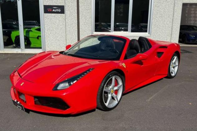 Ferrari 488 Spider 3.9 dct SOLLEVATORE/ ROSSO SCUDERIA/TELECAMERE ANT. E POST./CARBONCERAMIC/cruise/Navi/Cerchi 20"