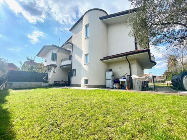 Villetta bifamiliare in vendita a Turano - Massa 280 mq Rif: 1086226