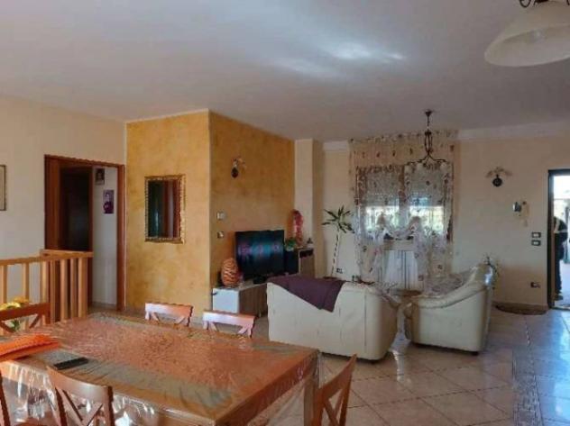 Immobile in asta di 127 m² con più di 5 locali e box auto in vendita a Petacciato - Foto 7