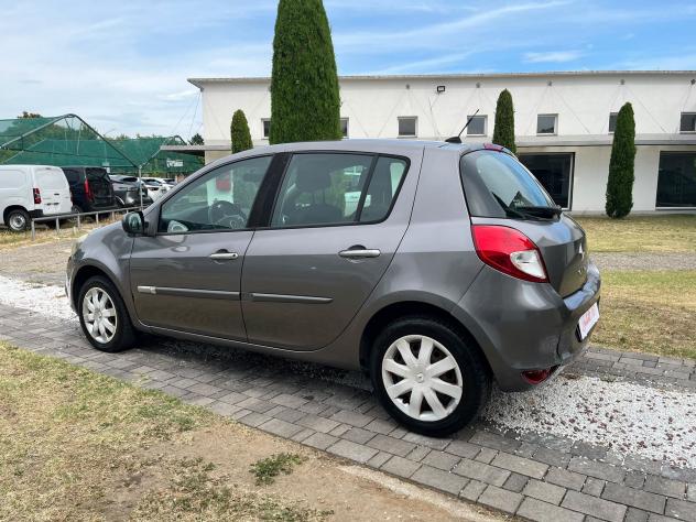 Renault Clio 5p 1.2 Live! - Foto 2