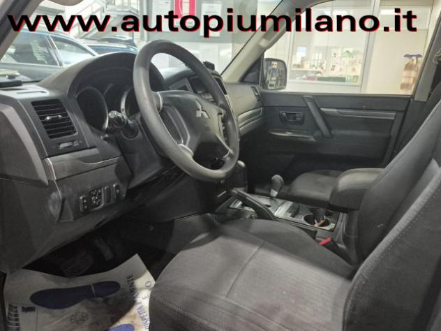 MITSUBISHI Pajero 3.2 DI-D 16V aut. 5p. Intense DPF rif. 23890501 - Foto 8