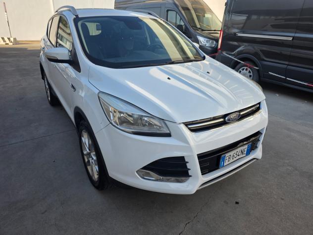 Ford Kuga 2.0 TDCI 150 CV S&S 2WD Business - Foto 2