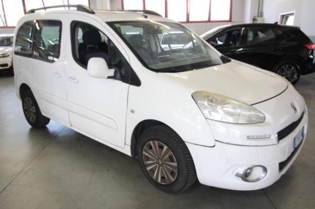 PEUGEOT Partner Tepee 1.6 HDi 92CV - AUTOCARRO N1 rif. 23871567 - Foto 3