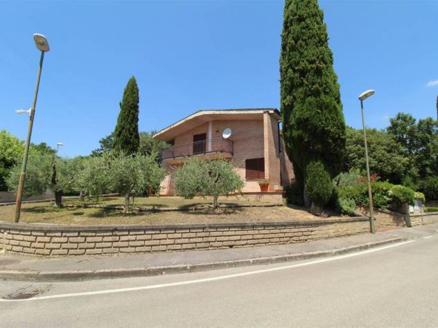 Villa in vendita a Castelnuovo Berardenga 298 mq Rif: 1418636