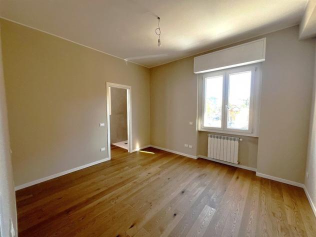 Appartamento ristrutturato a nuovo con terrazzo, garage e cantina!!! - Foto 8