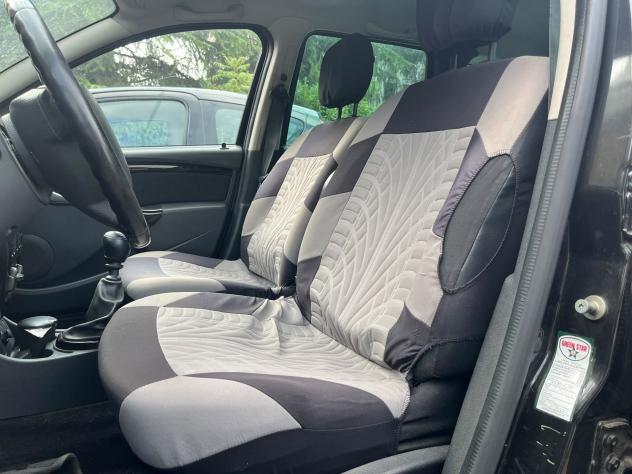Dacia Duster Duster 1.5 dci Ambiance 4x2 107 cv - Foto 8