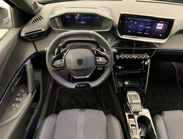 PEUGEOT 2008 Hybrid 145 e-DCS6 GT rif. 23047002 - Foto 9